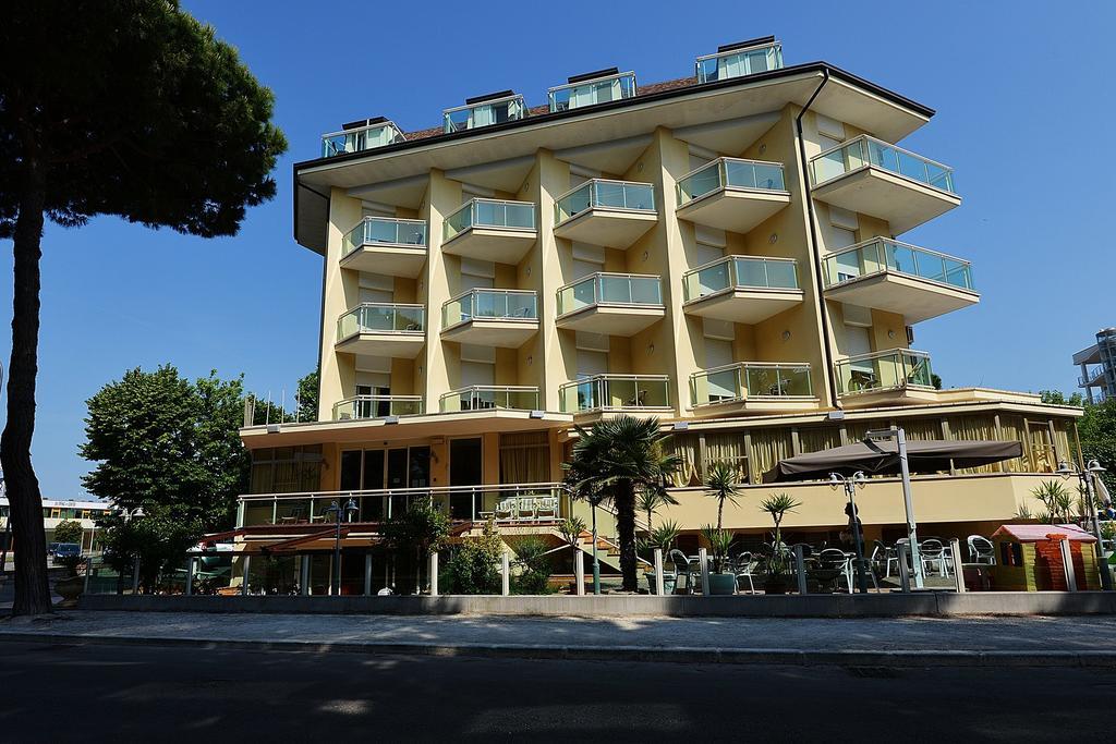 פינארלה Hotel Bamar מראה חיצוני תמונה