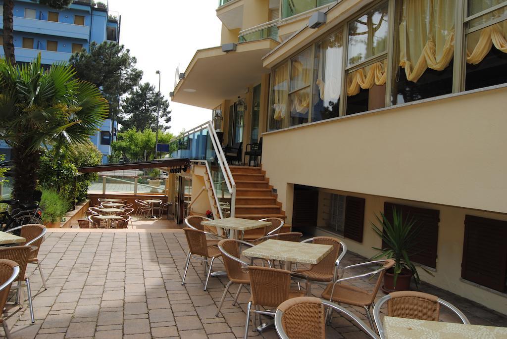 פינארלה Hotel Bamar מראה חיצוני תמונה